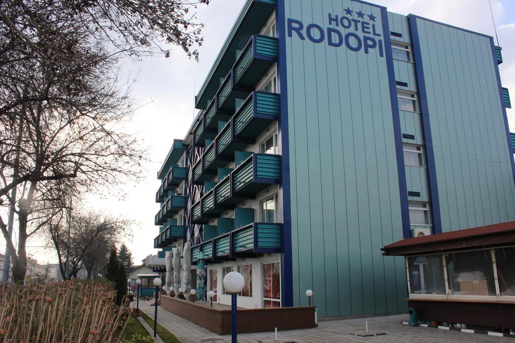 Rodopi Hotel Plovdiv Exterior photo